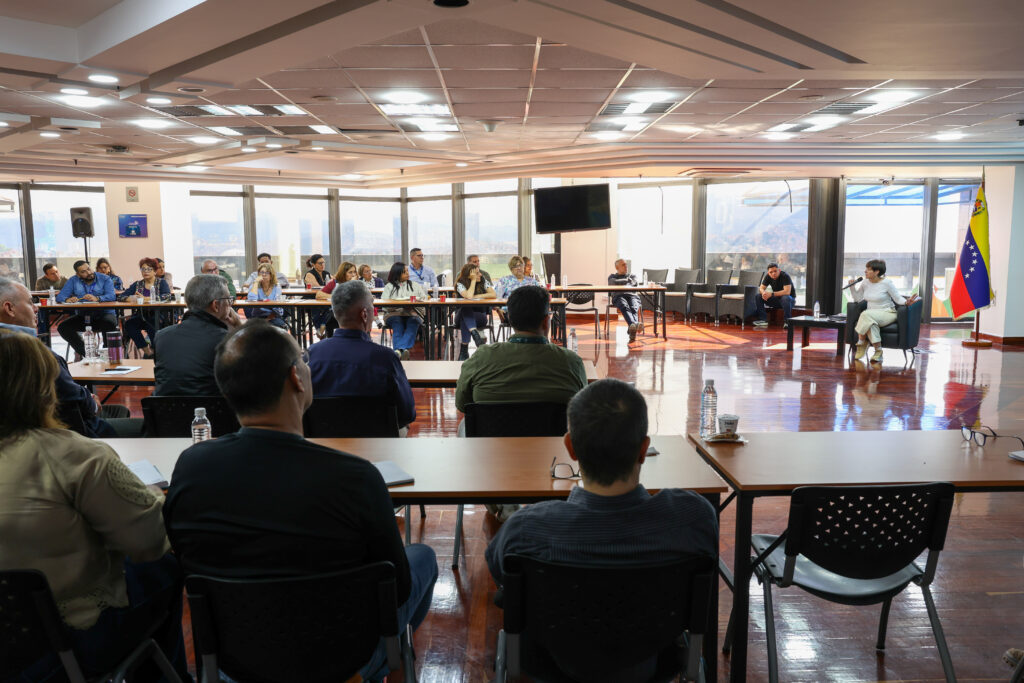 Mincyt ratifica compromiso con desarrollo soberano del país