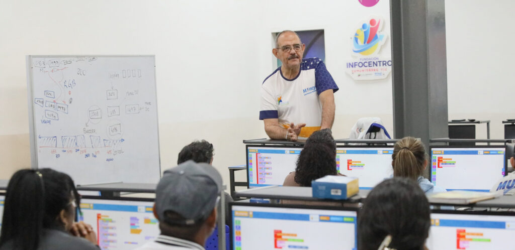 Gobierno Nacional territorializa enseñanza en robótica con la Agenda Pequeños Ingenieros