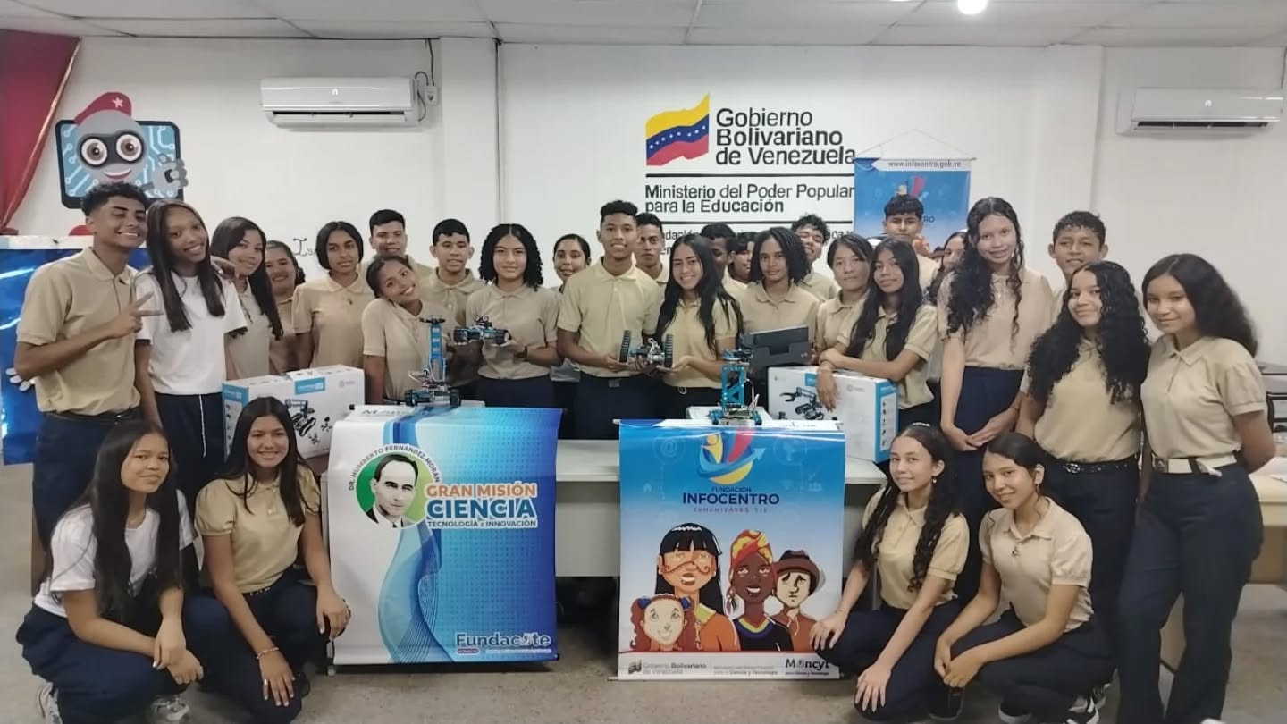 Ruta científica impulsa vocación tecnológica con jornada de Robótica en el Liceo Francisco Isnardi