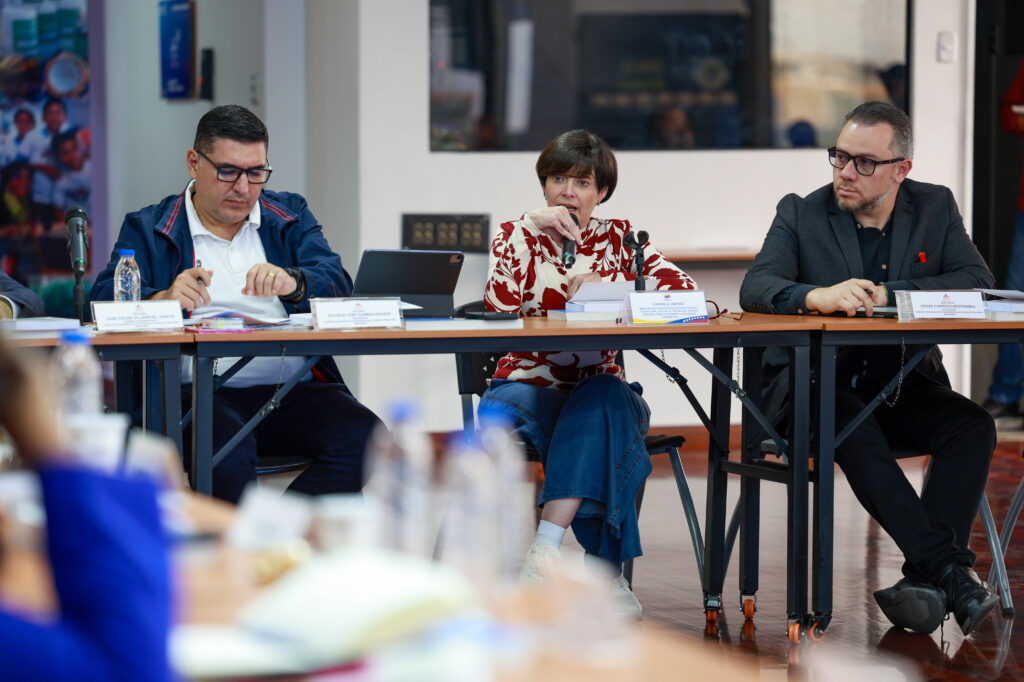 Ministra Gabriela Jiménez propone marco jurídico integral para blindar soberanía digital ante la era de la IA